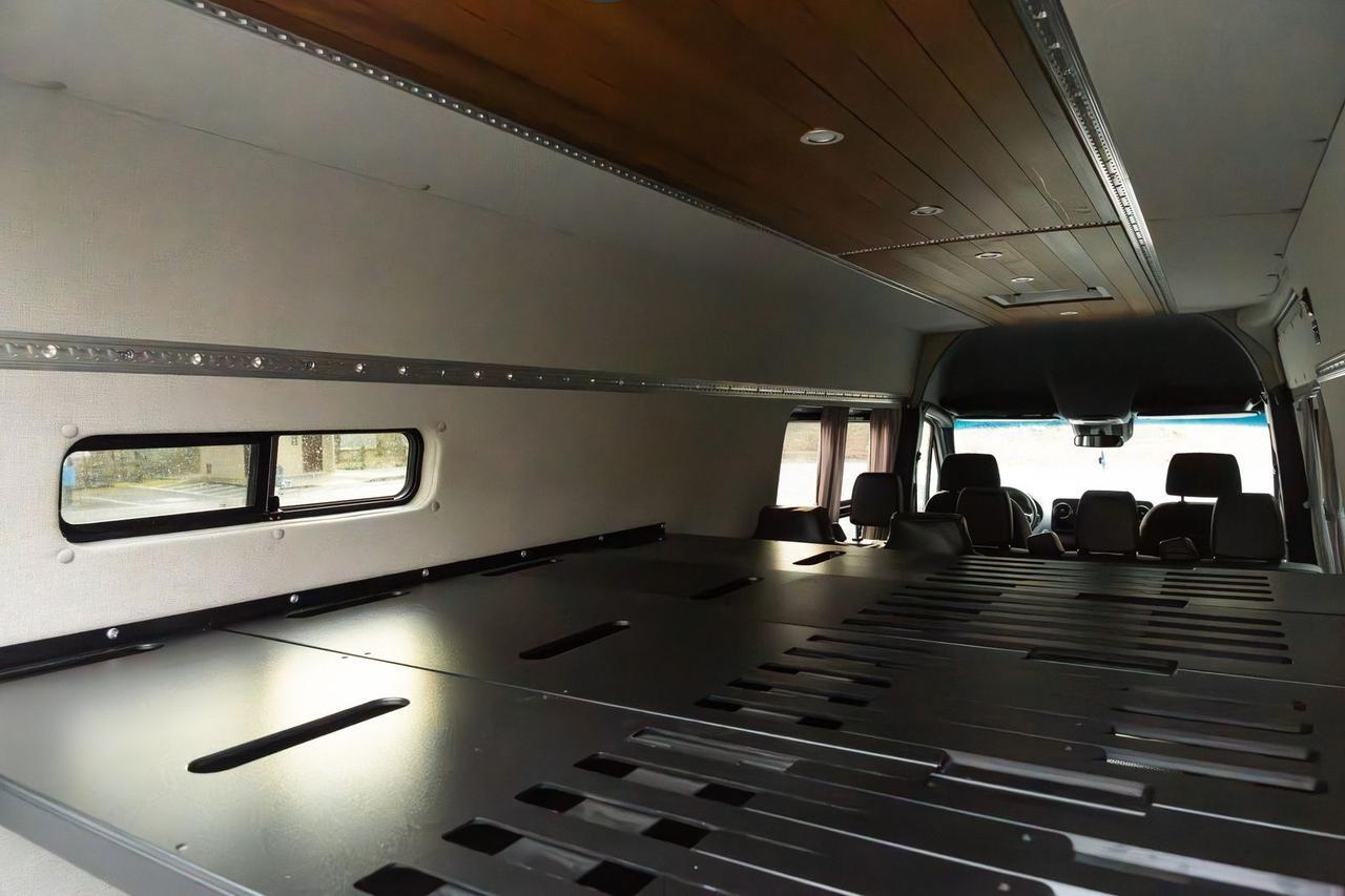 2019 Mercedes-Benz Sprinter 2500 Cargo 170 WB Gladstone OR