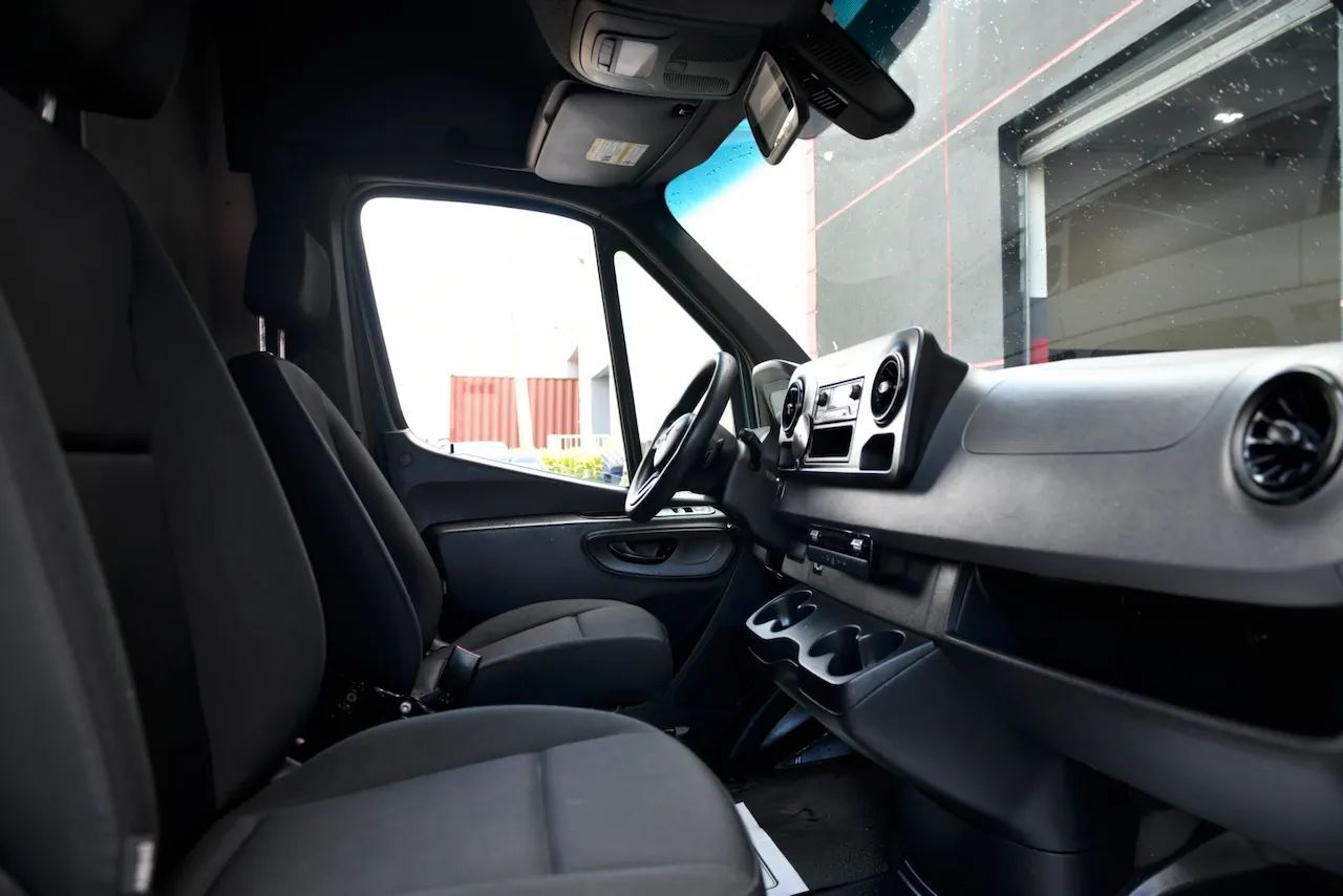 2019 Mercedes-Benz Sprinter 2500 Cargo High Roof w/170  WB Van 3D Doral FL