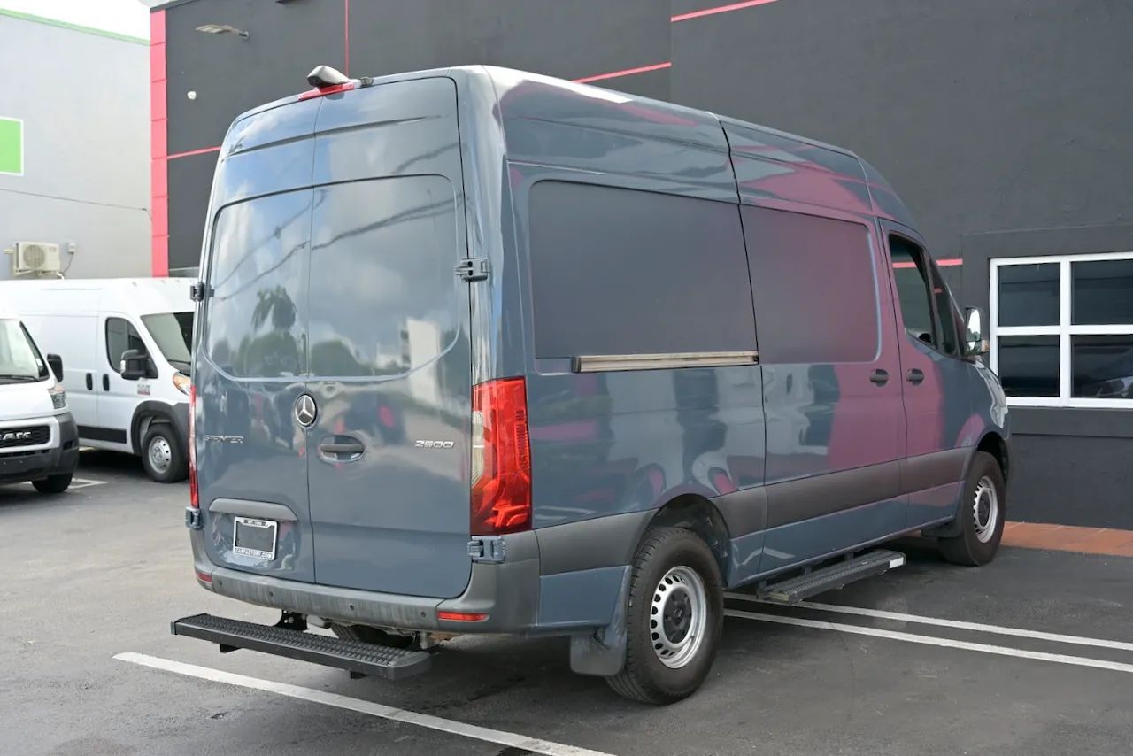 2019 Mercedes-Benz Sprinter 2500 Crew High Roof w/144  WB Van 3D Doral FL