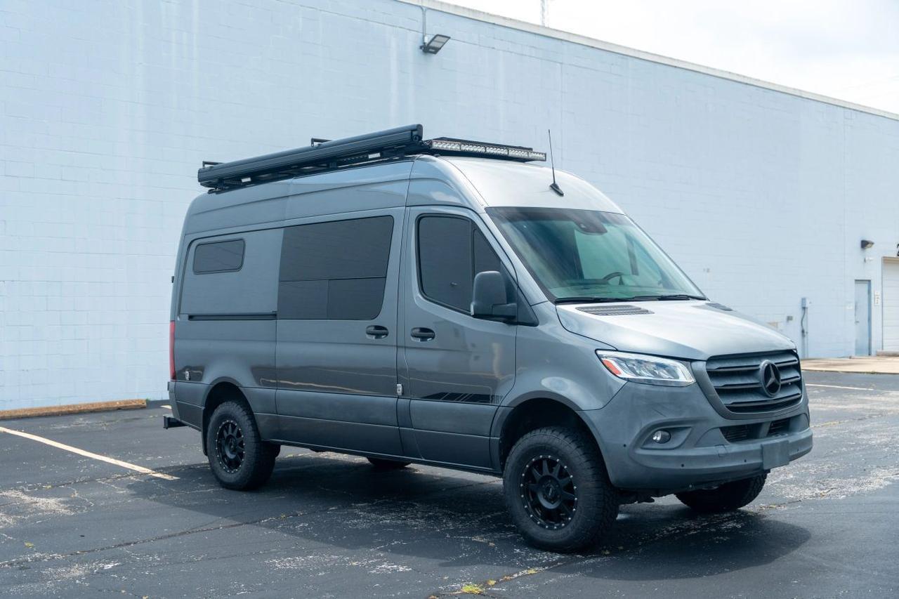 2019 Mercedes-Benz Sprinter 2500 Crew High Roof w/144  WB Van 3D St. Louis MO