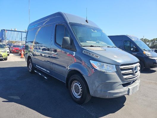 2019 Mercedes-Benz Sprinter 2500 Crew Van High Roof 144.0 WB