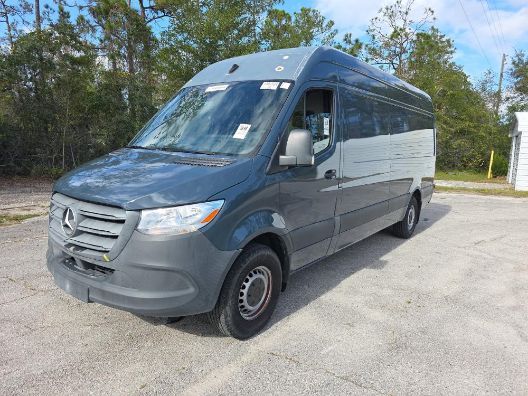 2019 Mercedes-Benz Sprinter 2500 High Roof V6