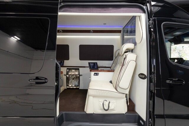 2019 Mercedes-Benz Sprinter ($325,000 BUILD!!) *BESPOKE COACH B43 LUXURY CUSTOM COACH* *FULL PARTITION* San Diego CA