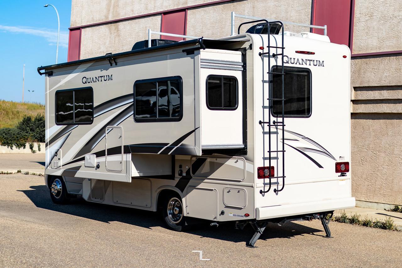 2019 Mercedes-Benz Sprinter 3500 Thor Quantum Conversion Red Deer AB