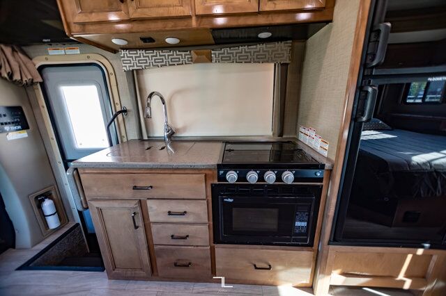 2019 Mercedes-Benz Sprinter 3500 Thor Quantum Conversion Red Deer AB