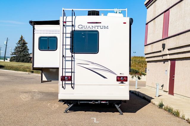 2019 Mercedes-Benz Sprinter 3500 Thor Quantum Conversion Red Deer AB