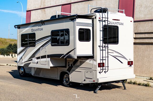 2019 Mercedes-Benz Sprinter 3500 Thor Quantum Conversion Red Deer AB