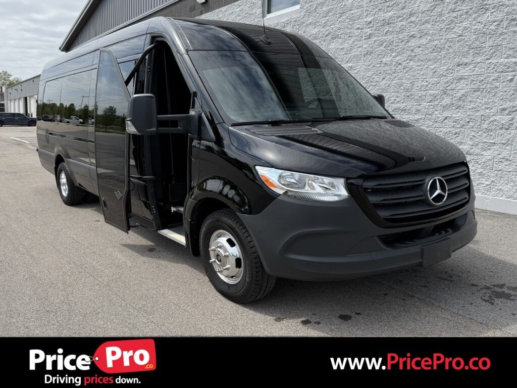 2019 Mercedes-Benz Sprinter 3500XD L.A. West Limo Conversion Maumee OH