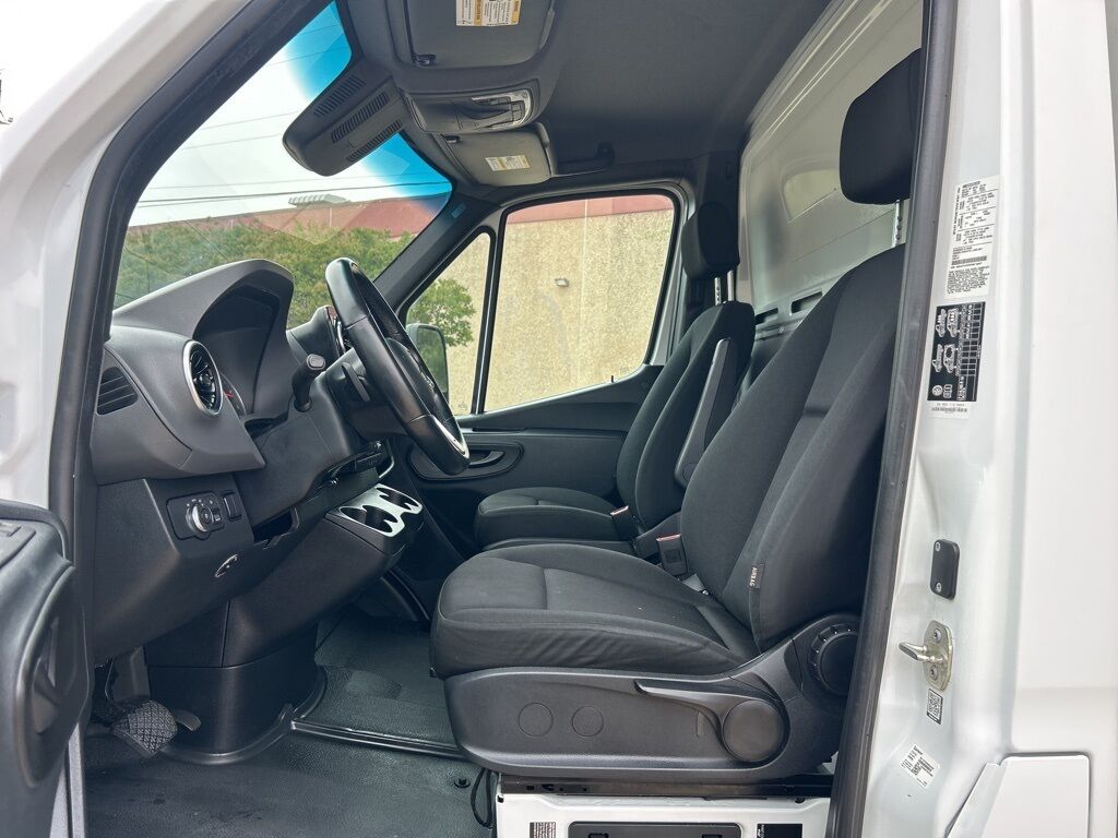2019 Mercedes-Benz Sprinter 4500 Cab Chassis 144 WB Carrollton TX