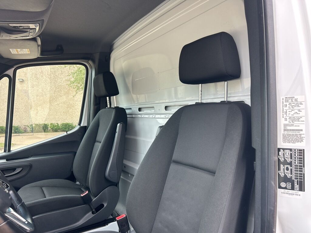 2019 Mercedes-Benz Sprinter 4500 Cab Chassis 144 WB Carrollton TX