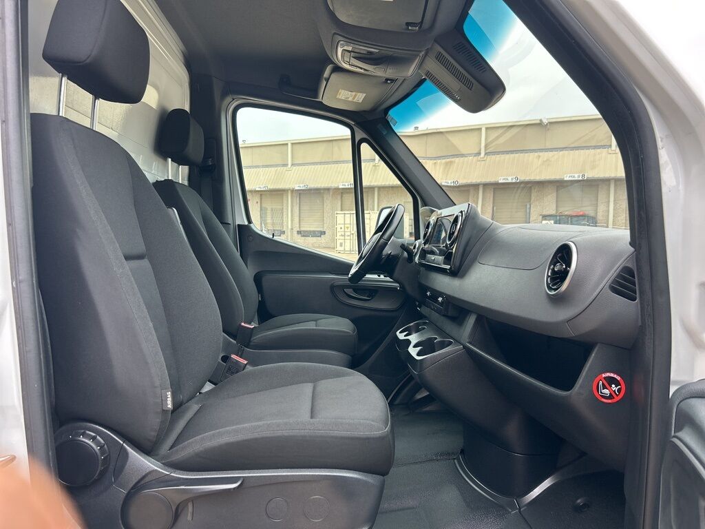 2019 Mercedes-Benz Sprinter 4500 Cab Chassis 144 WB Carrollton TX