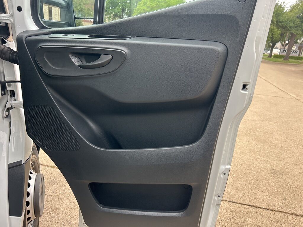 2019 Mercedes-Benz Sprinter 4500 Cab Chassis 144 WB Carrollton TX