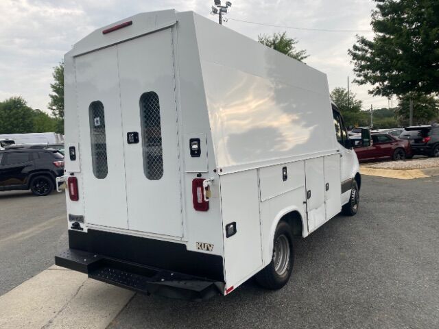2019 Mercedes-Benz Sprinter 4500 Chassis Standard Roof V6