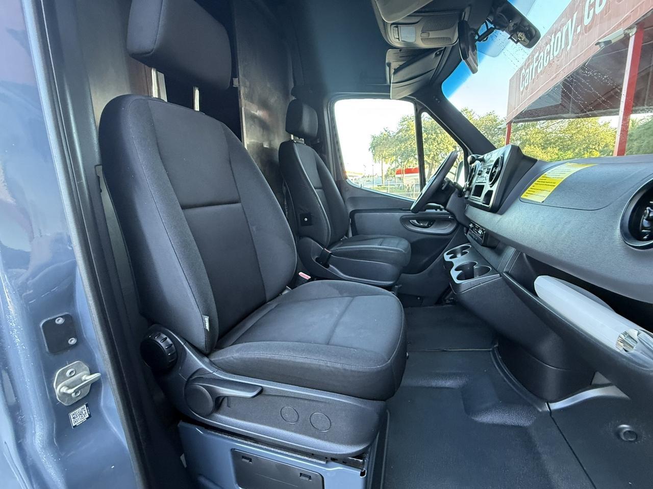 2019 Mercedes-Benz Sprinter Cargo Van Hollywood FL