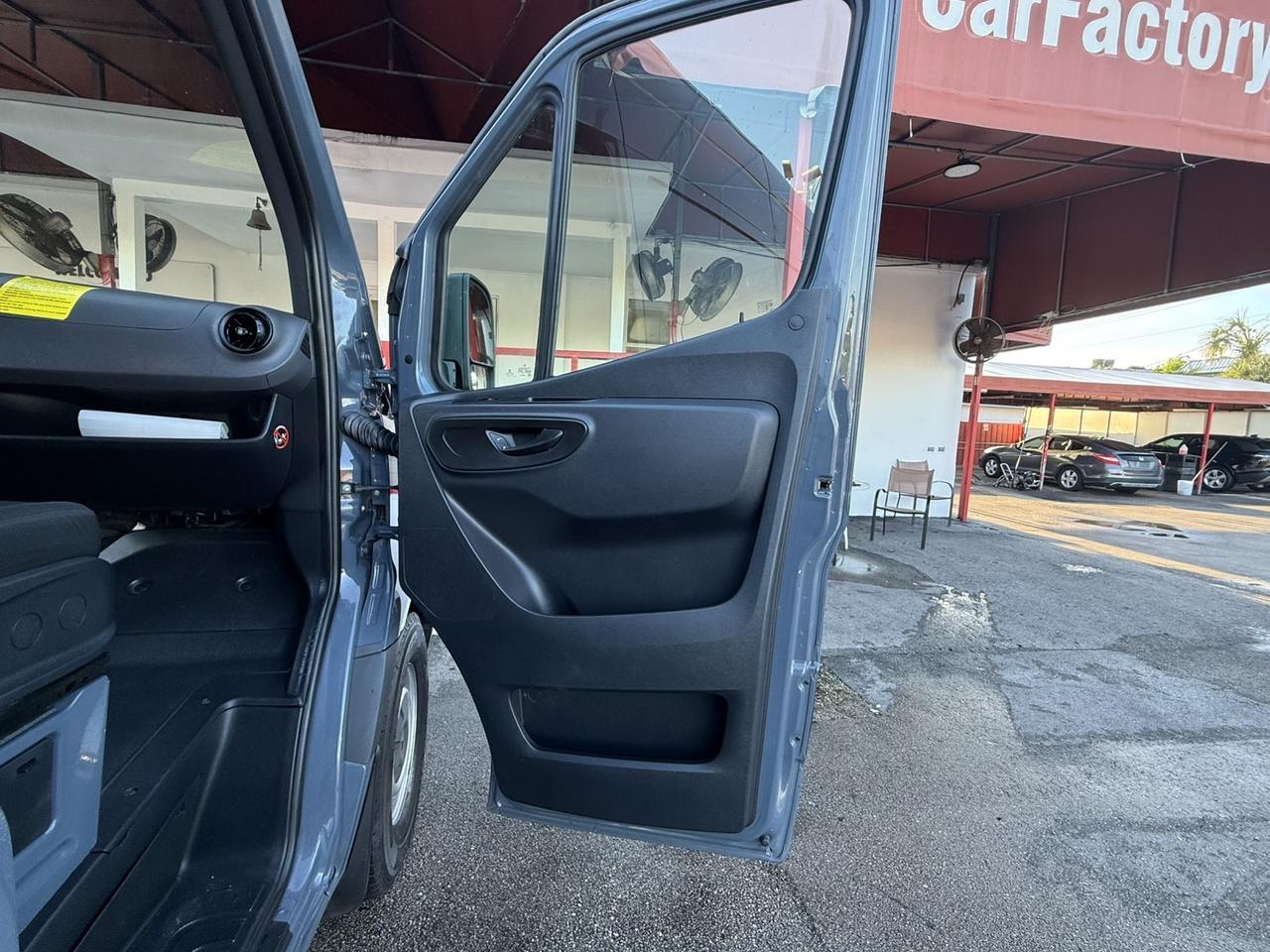 2019 Mercedes-Benz Sprinter Cargo Van Hollywood FL