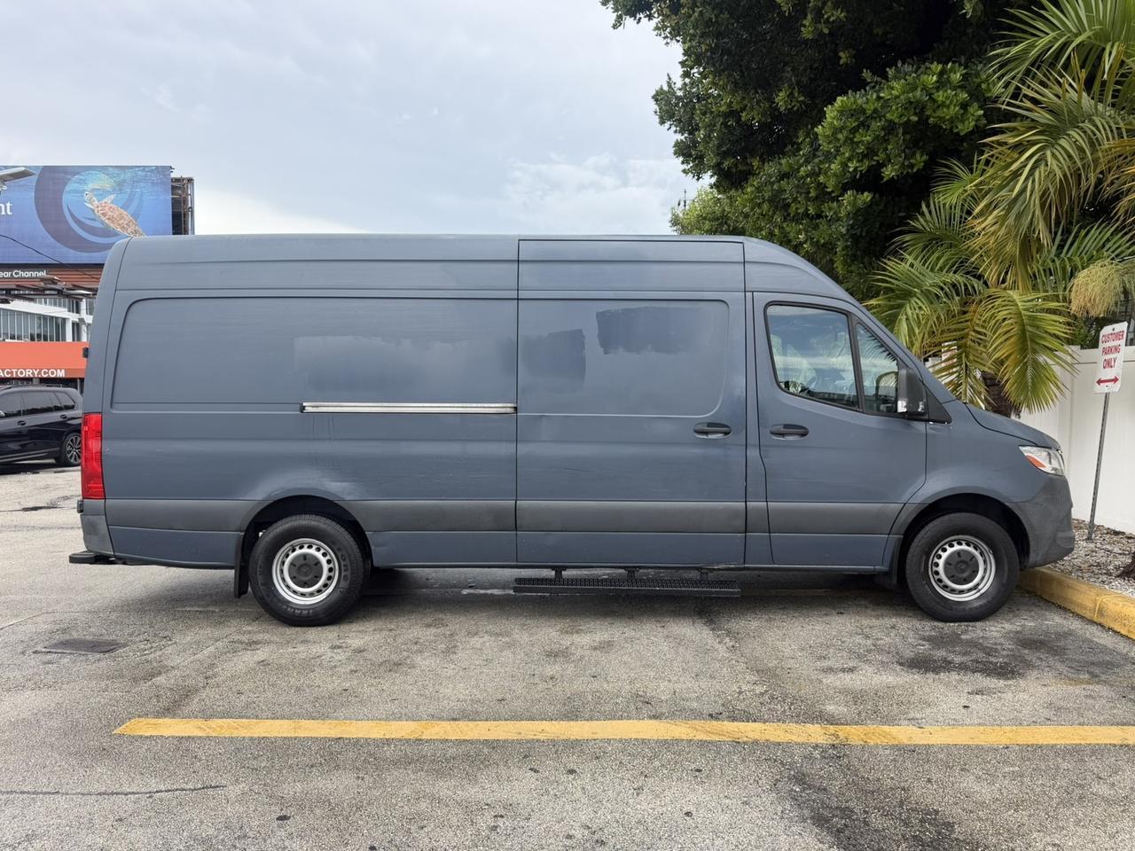 2019 Mercedes-Benz Sprinter Crew Van Hollywood FL