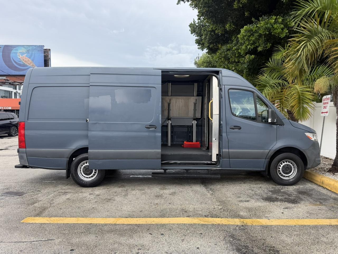 2019 Mercedes-Benz Sprinter Crew Van Hollywood FL