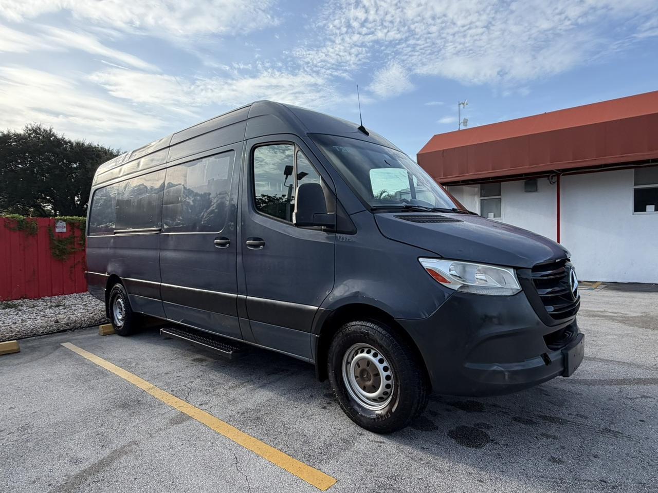 2019 Mercedes-Benz Sprinter Crew Van Hollywood FL