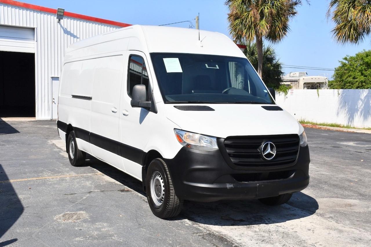 2019 Mercedes-Benz Sprinter Crew Van