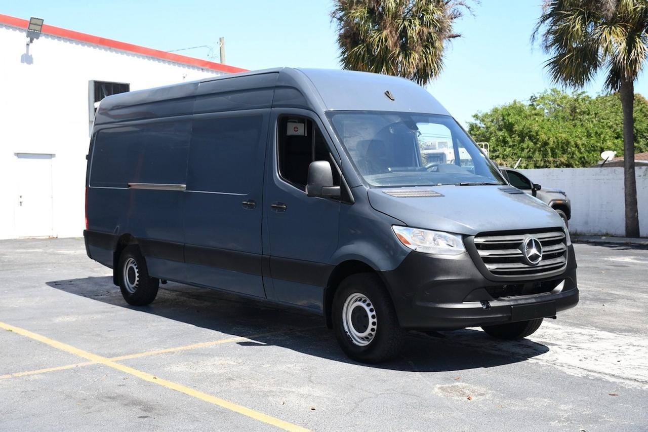 2019 Mercedes-Benz Sprinter Crew Van