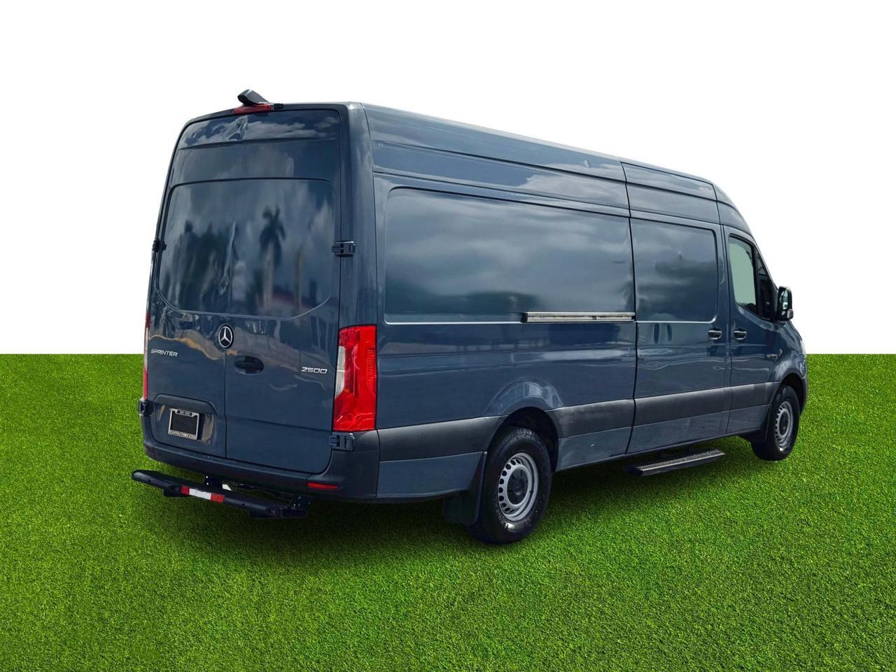2019 Mercedes-Benz Sprinter Crew Van Miami FL