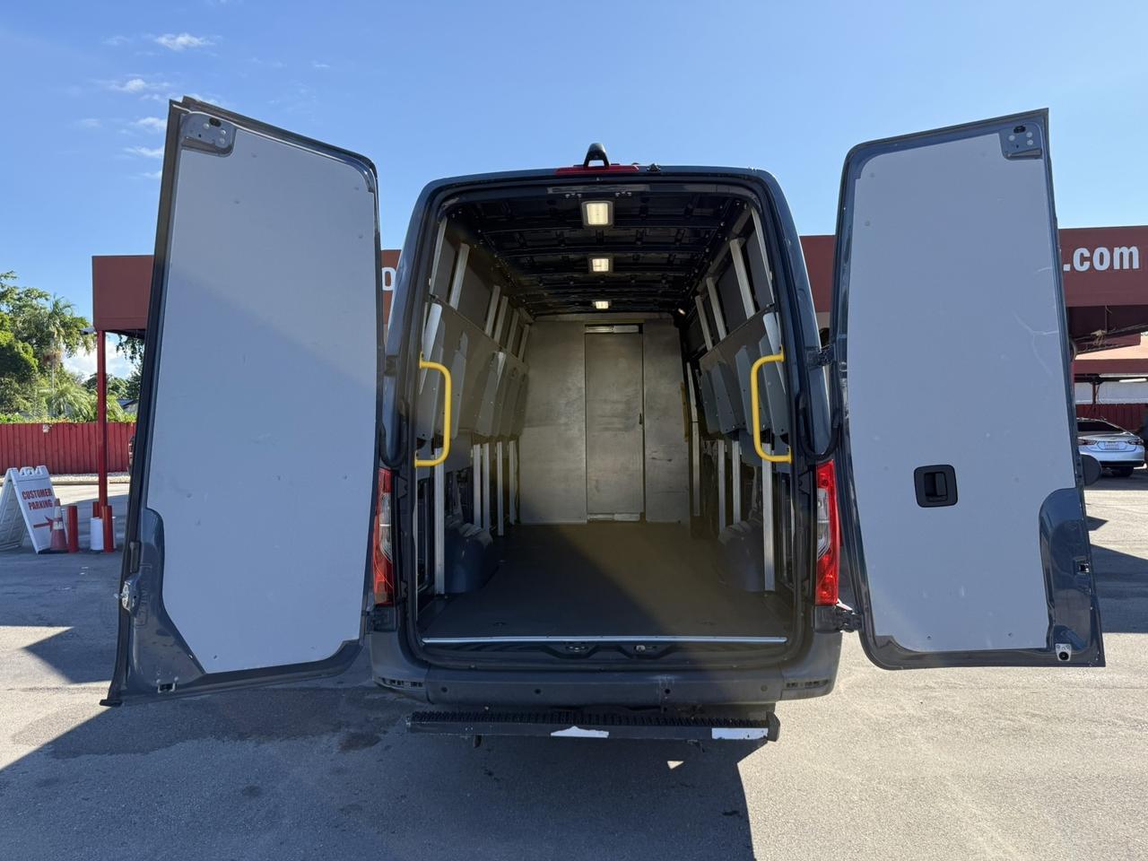 2019 Mercedes-Benz Sprinter Crew Van Hollywood FL