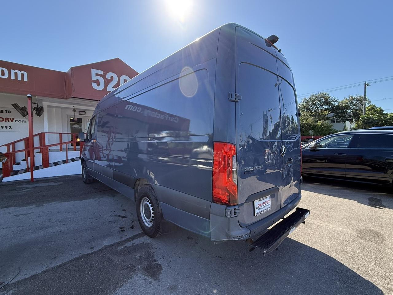 2019 Mercedes-Benz Sprinter Crew Van Hollywood FL