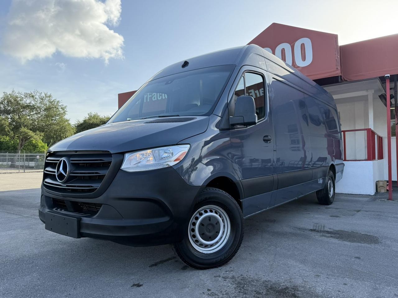 2019 Mercedes-Benz Sprinter Crew Van Hollywood FL