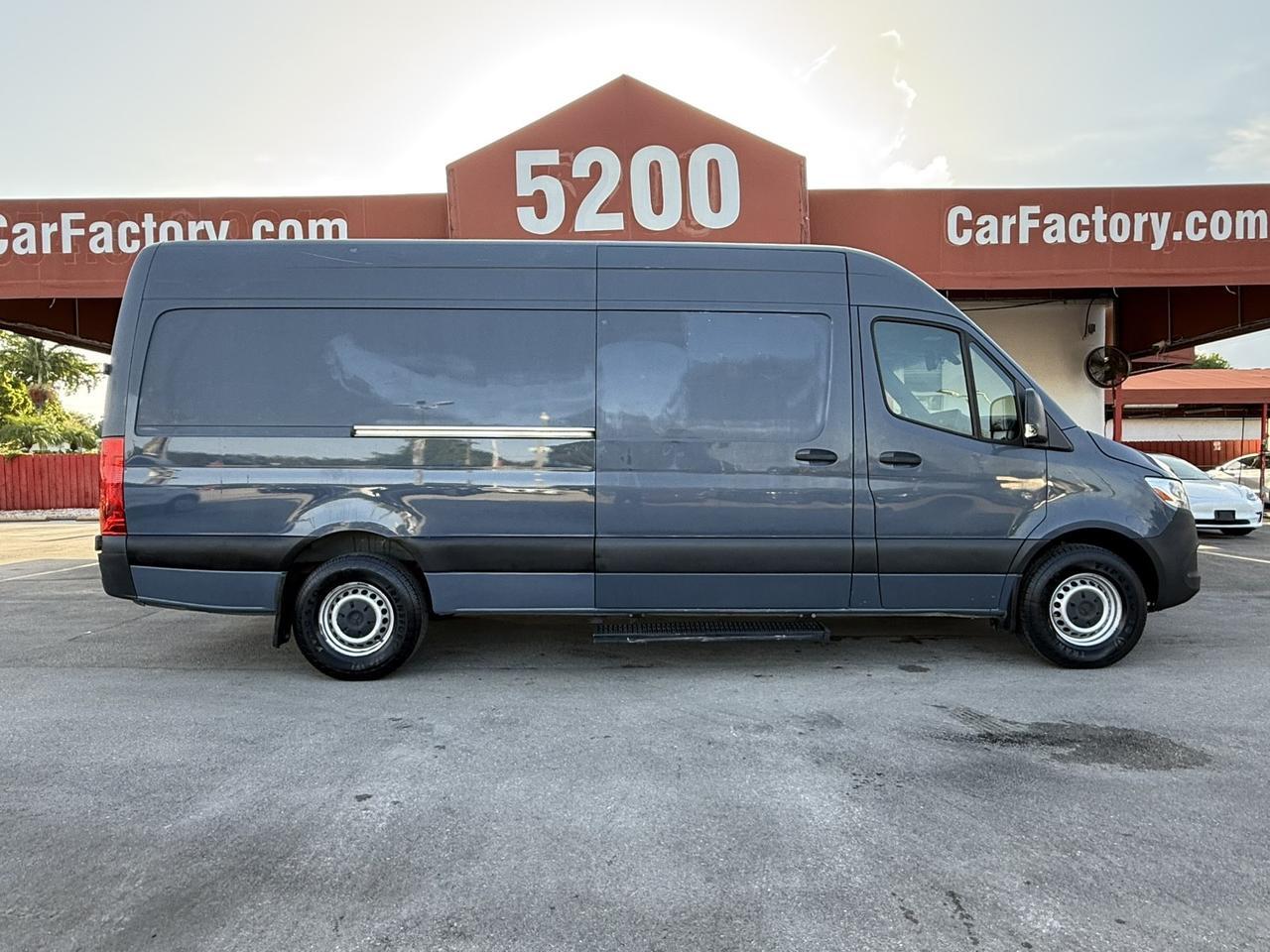 2019 Mercedes-Benz Sprinter Crew Van Hollywood FL