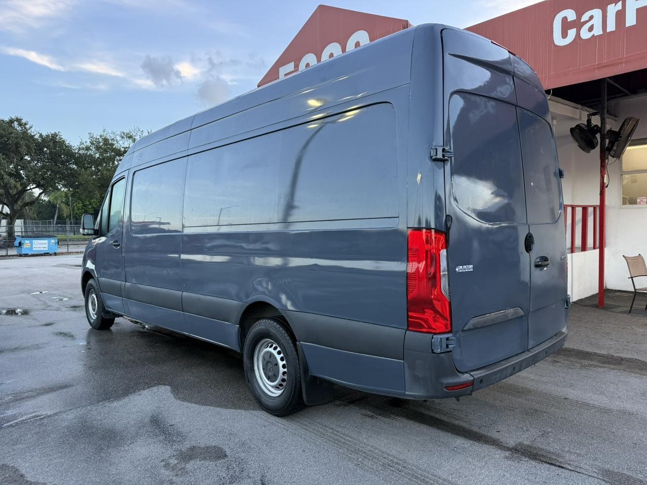 2019 Mercedes-Benz Sprinter Crew Van Hollywood FL