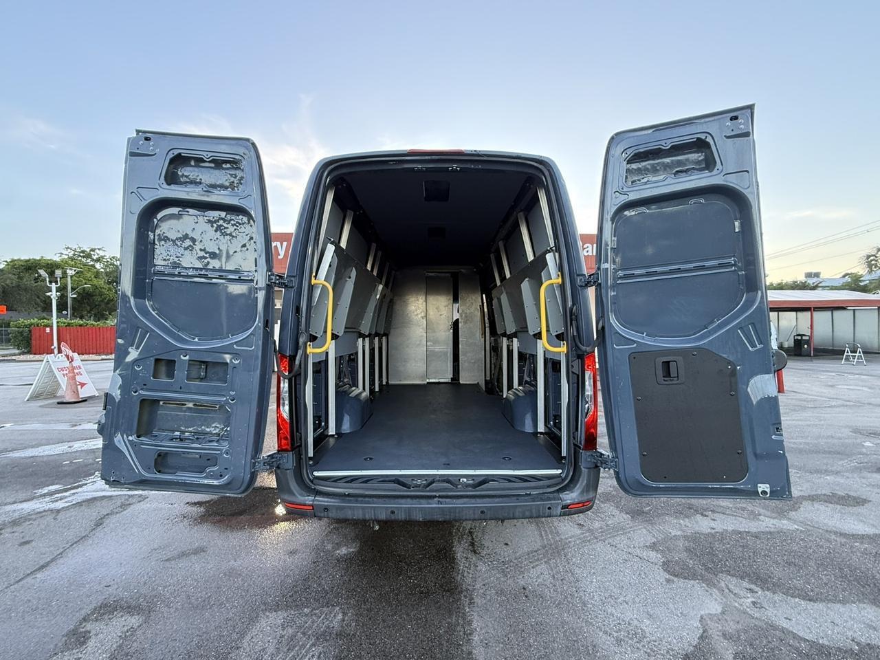 2019 Mercedes-Benz Sprinter Crew Van Hollywood FL