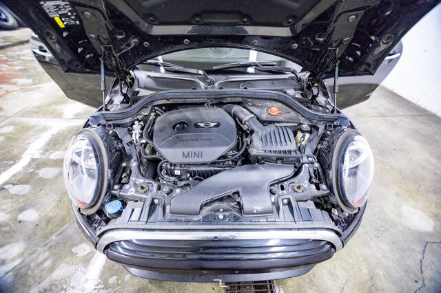 2019 Mini Cooper 3 Door Hatchback Leather Roof BCam Red Deer AB