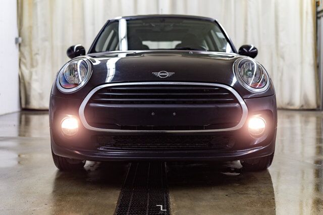 2019 Mini Cooper 3 Door Hatchback Leather Roof BCam Red Deer AB