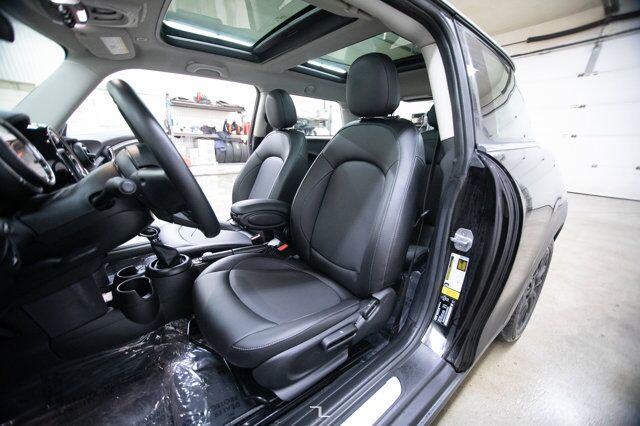 2019 Mini Cooper 3 Door Hatchback Leather Roof BCam Red Deer AB