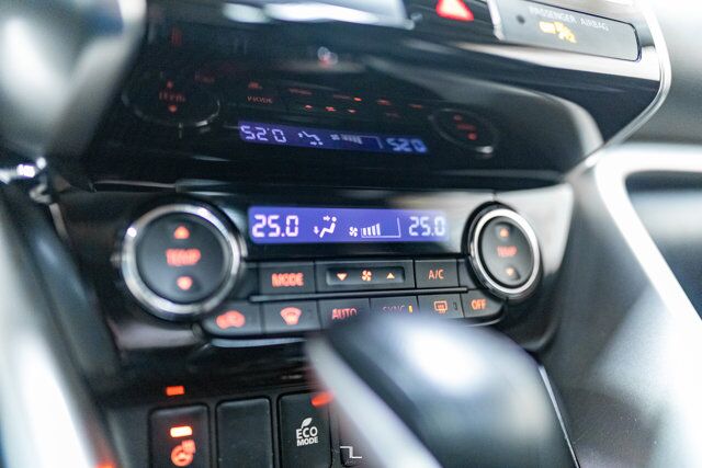 2019 Mitsubishi Eclipse Cross AWD GT Leather Roof BCam Red Deer AB 2019 Mitsubishi Eclipse Cross AWD GT Leather Roof BCam Red Deer AB