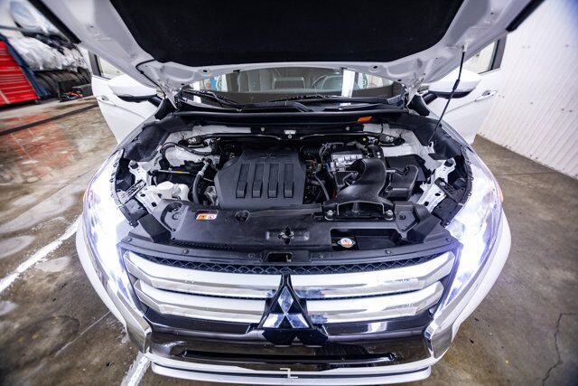 2019 Mitsubishi Eclipse Cross AWD GT Leather Roof BCam Red Deer AB 2019 Mitsubishi Eclipse Cross AWD GT Leather Roof BCam Red Deer AB