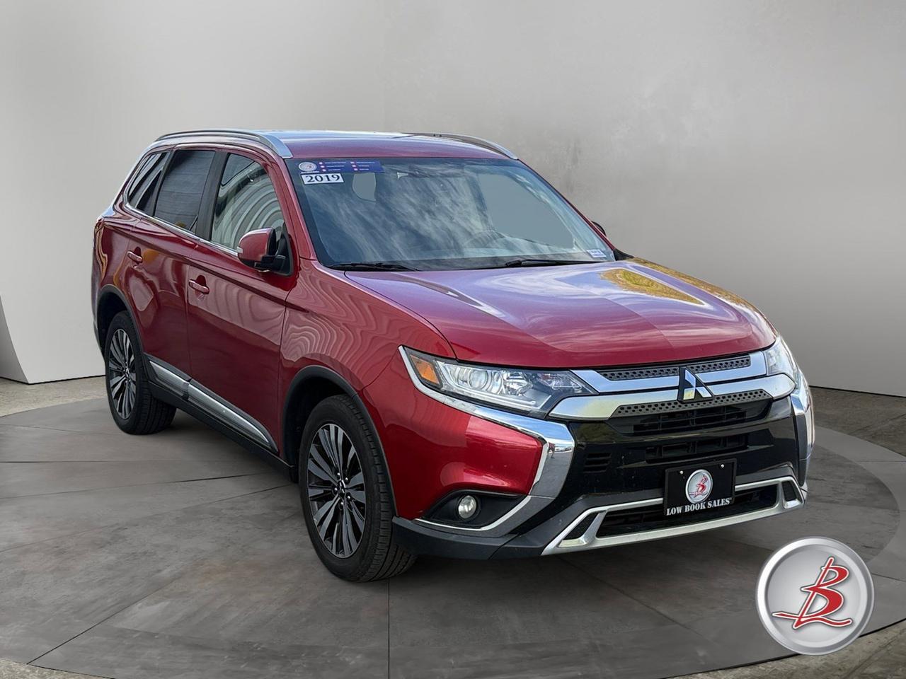 2019 Mitsubishi OUTLANDER SE