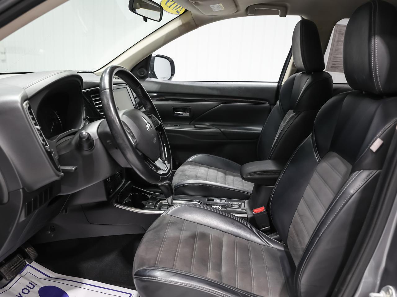 2019 Mitsubishi Outlander ES AWD 7-Passenger Cranberry PA