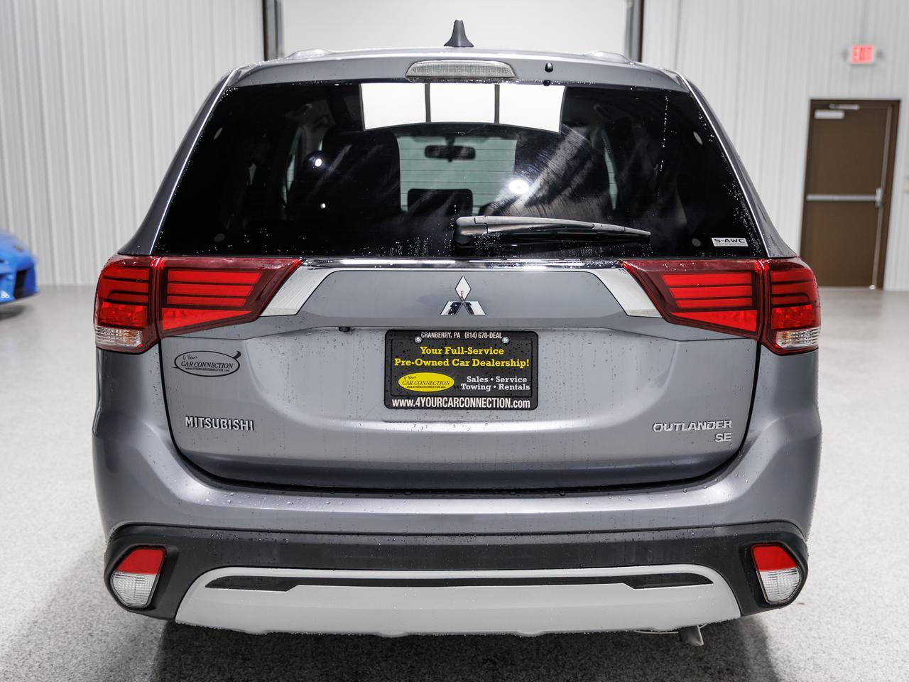 2019 Mitsubishi Outlander ES AWD 7-Passenger Cranberry PA