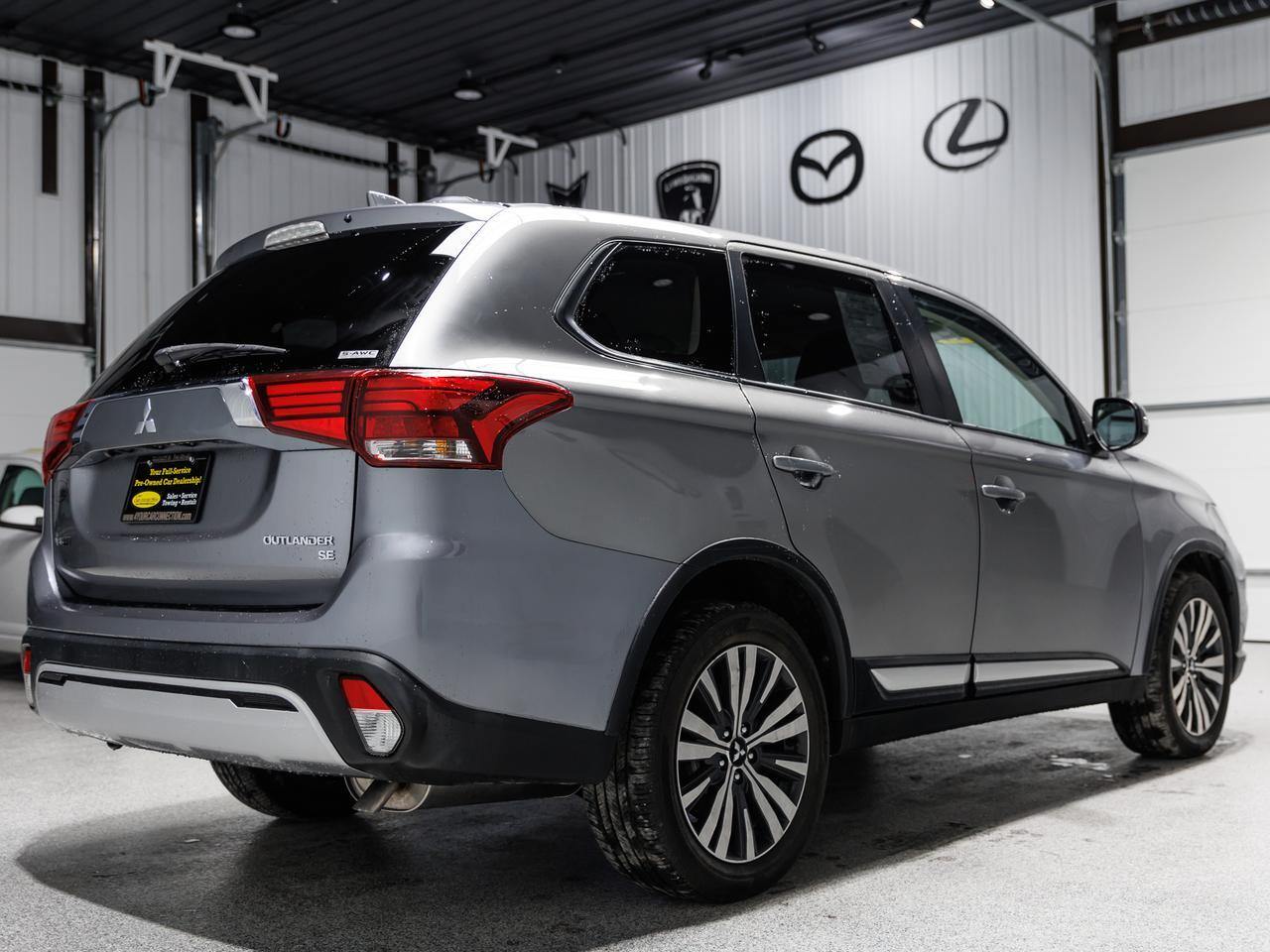 2019 Mitsubishi Outlander ES AWD 7-Passenger Cranberry PA