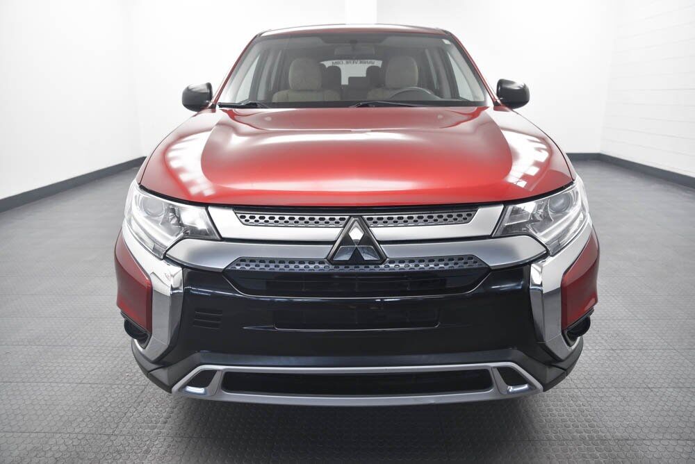 2019 Mitsubishi Outlander ES Akron