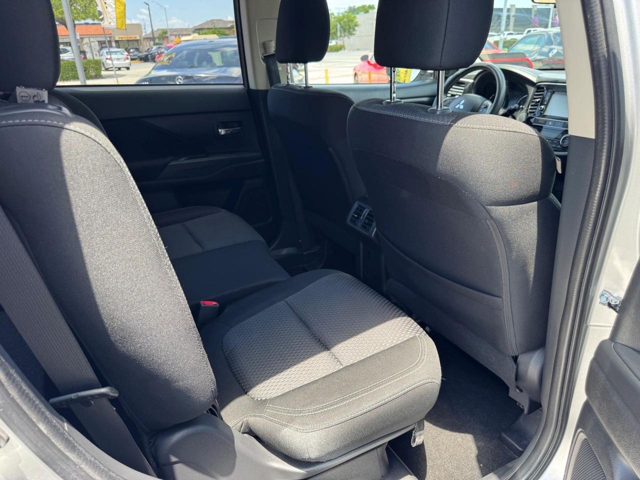 2019 Mitsubishi Outlander ES Miami FL