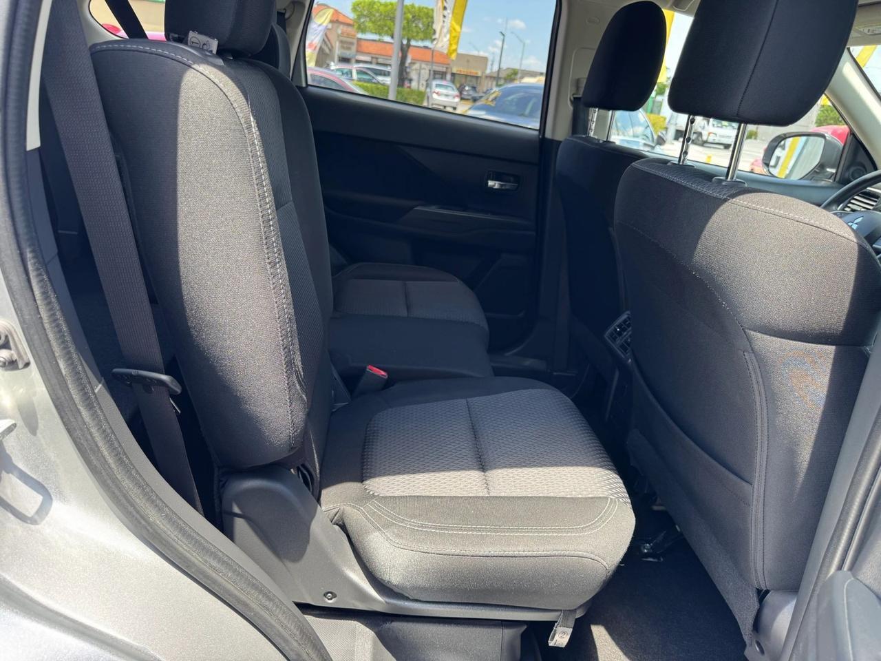 2019 Mitsubishi Outlander ES Miami FL