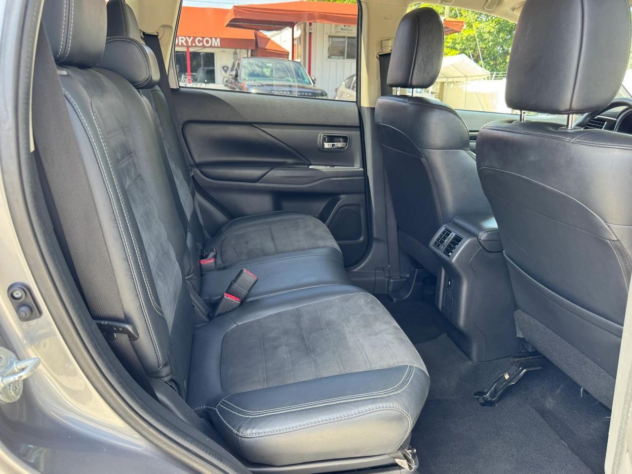 2019 Mitsubishi Outlander SE Miami FL