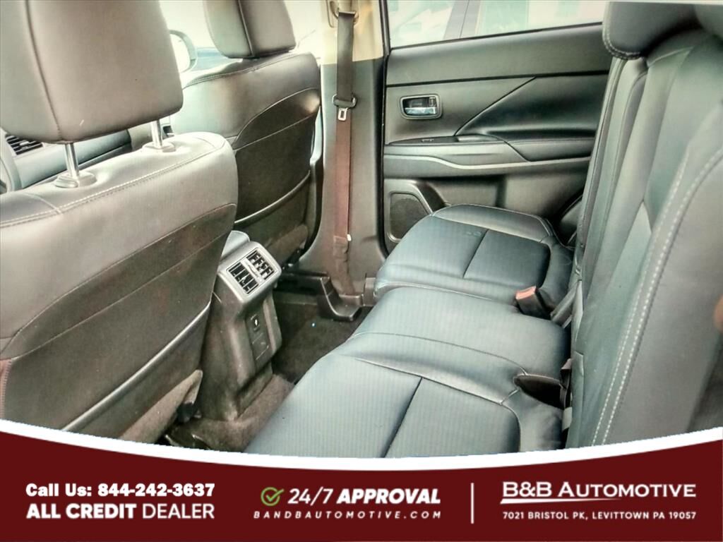 2019 Mitsubishi Outlander SEL Levittown PA