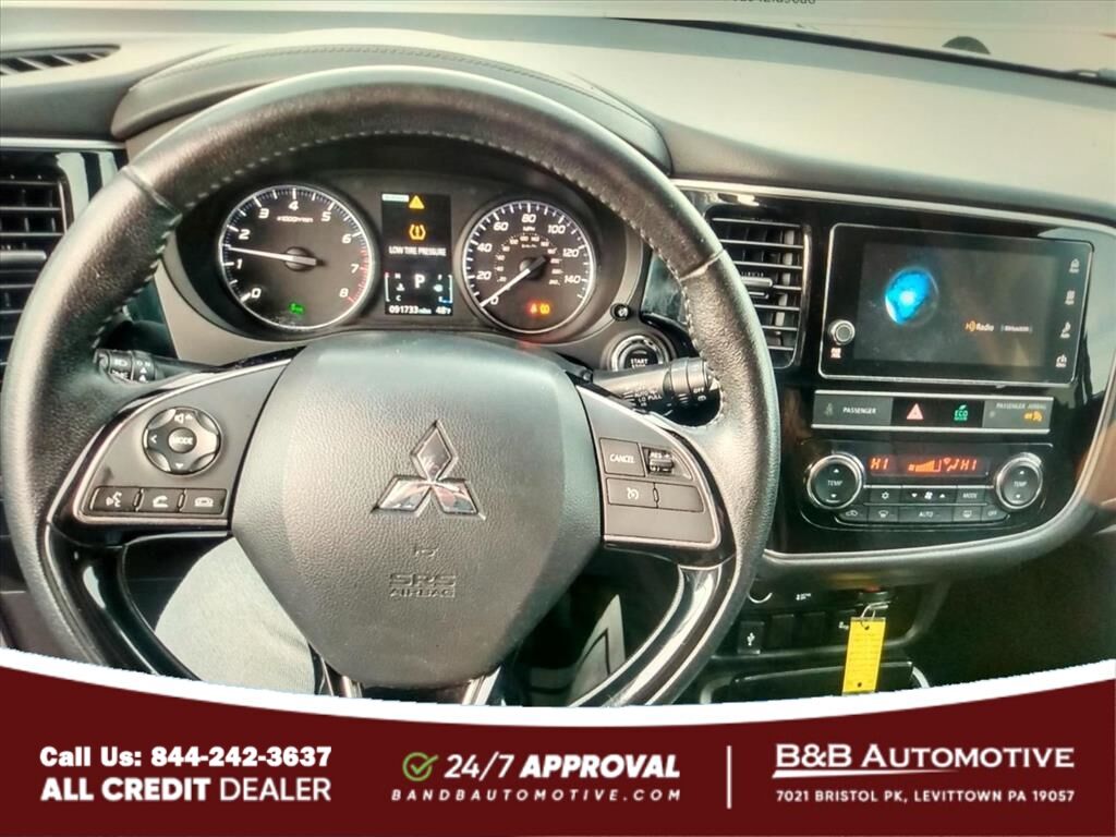 2019 Mitsubishi Outlander SEL Levittown PA