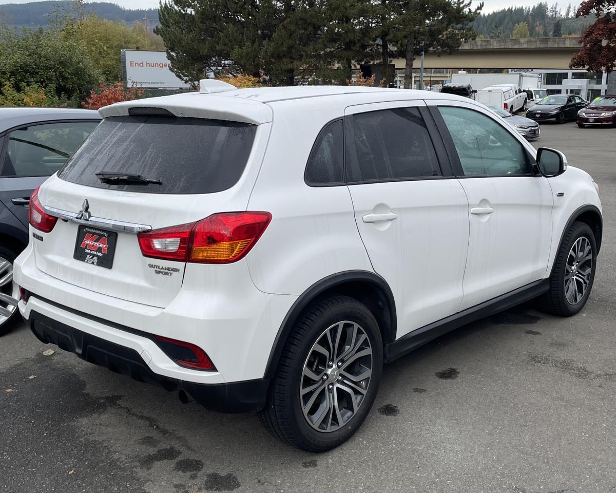 2019 Mitsubishi Outlander Sport LE Sport Utility 4D