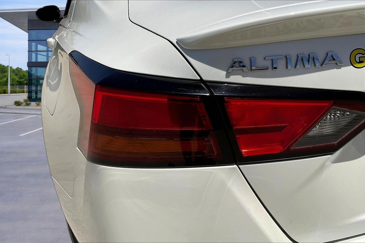 2019 NISSAN ALTIMA SR Houston TX