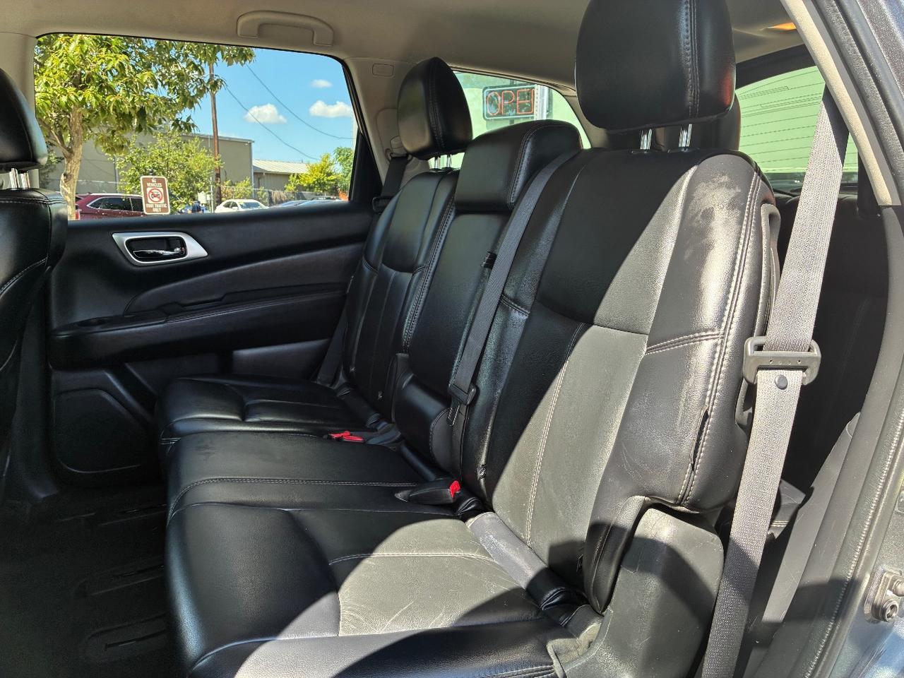 2019 NISSAN PATHFINDER 4D UTIL SL Austin TX