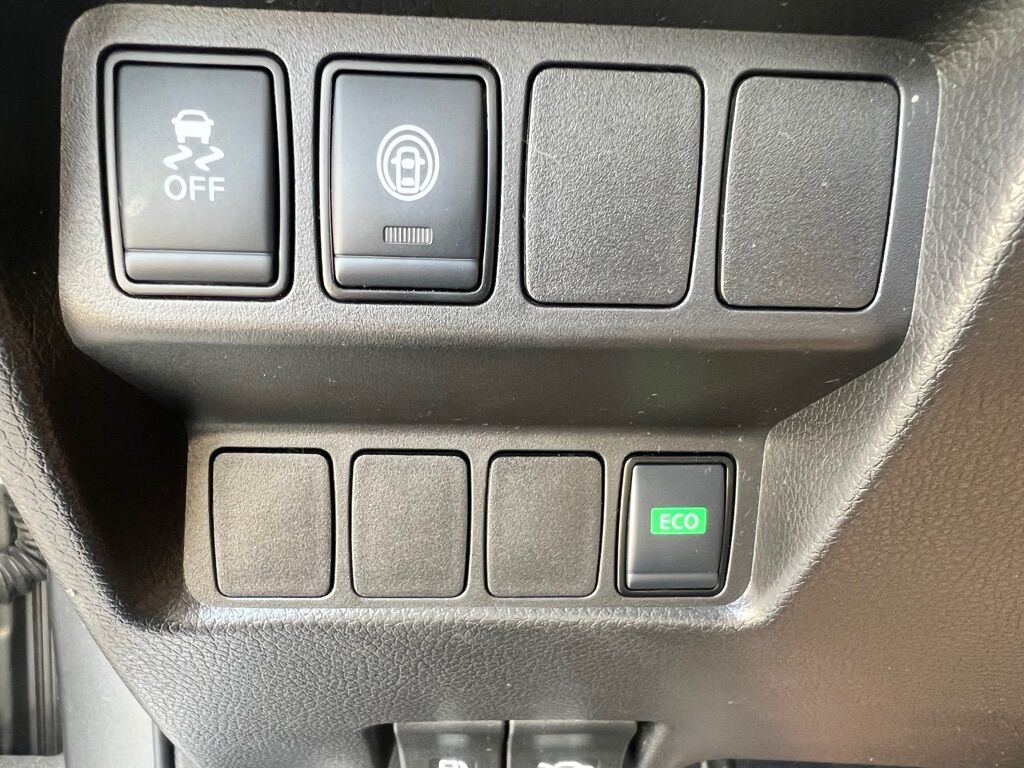2019 NISSAN ROGUE SPORT S Des Moines WA